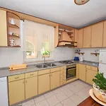 Cici By Interhome Mali Iž