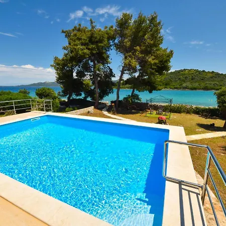 Cici By Interhome Holiday home Mali Iz