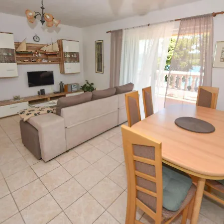 Cici By Interhome Vikendica *